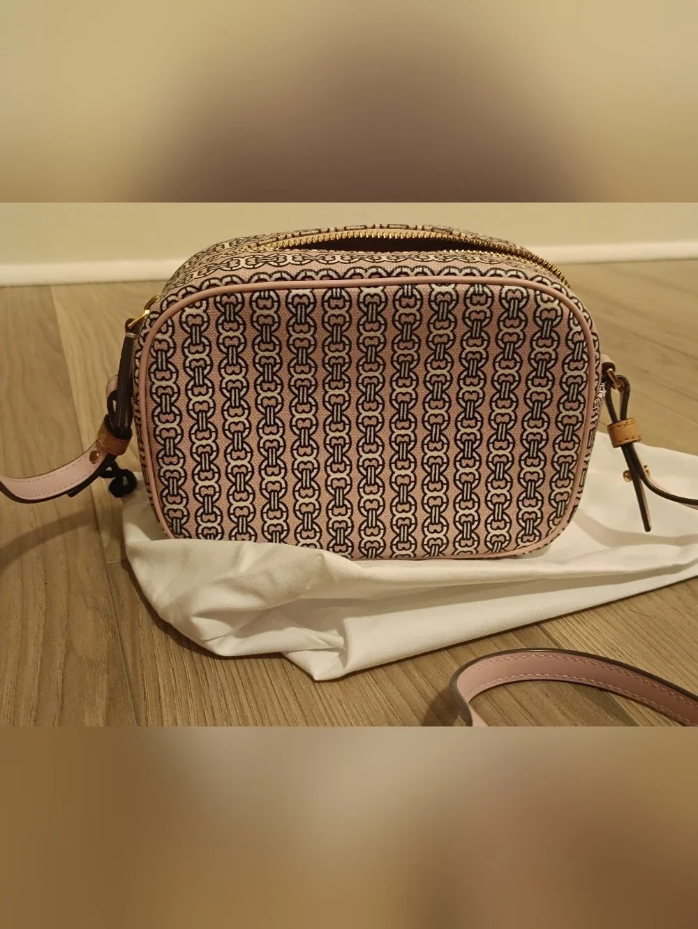 Tory Burch Pink Gemini Link Pattern Crossbody
